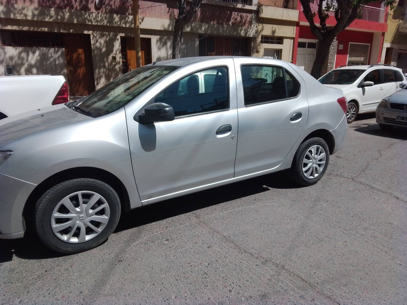 Foto de Renault LOGAN PH2 LIFE 1.6
