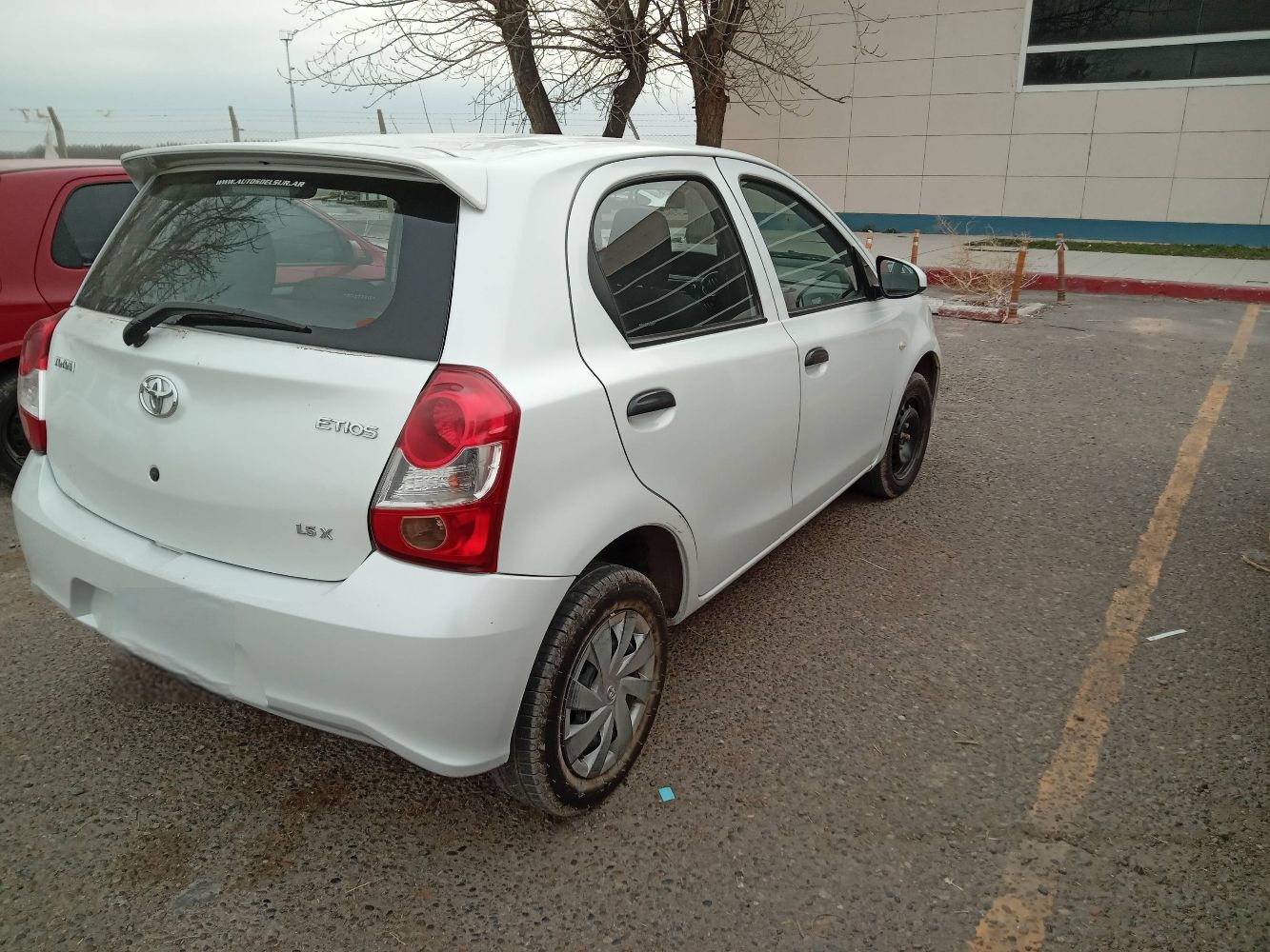 Foto de Toyota ETIOS X 1.5 6M/T 5P