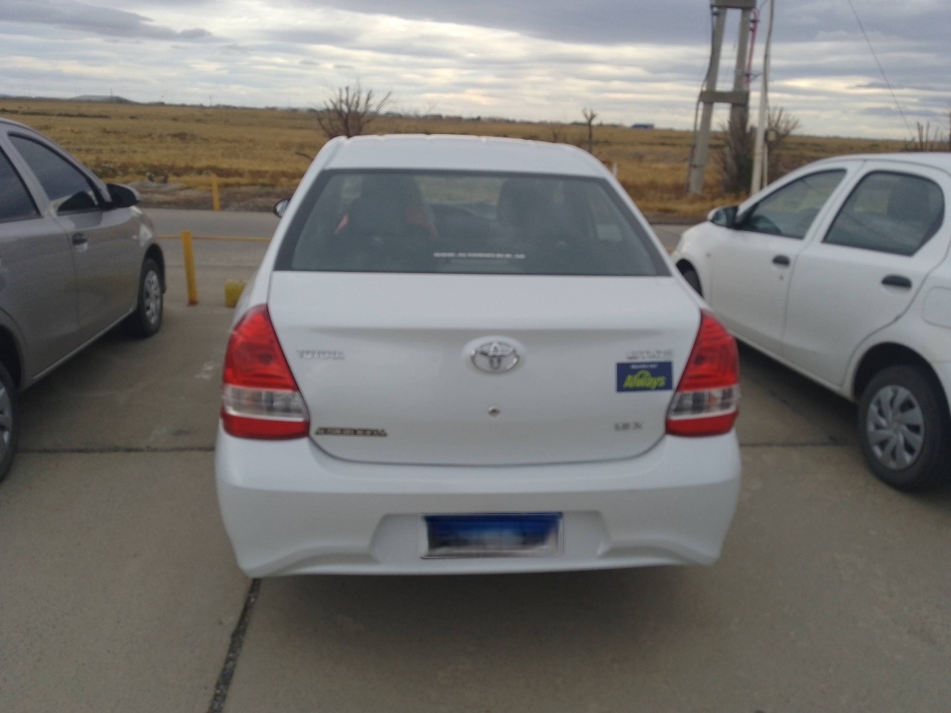 Toyota ETIOS X 1.5 6M/T 4P