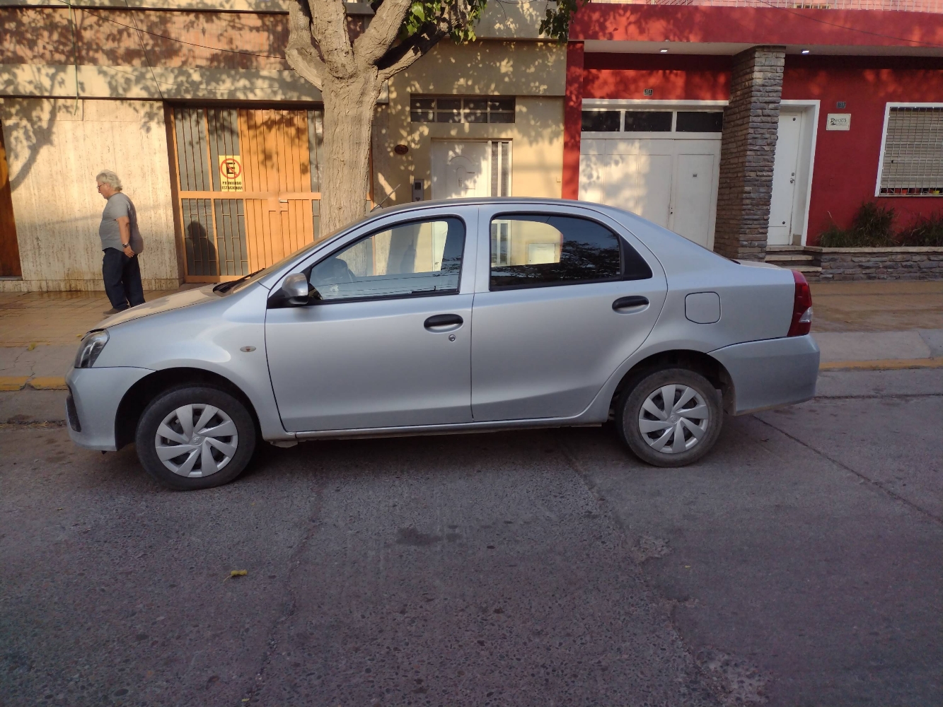 Foto de Toyota ETIOS X 1.5 6M/T 4P