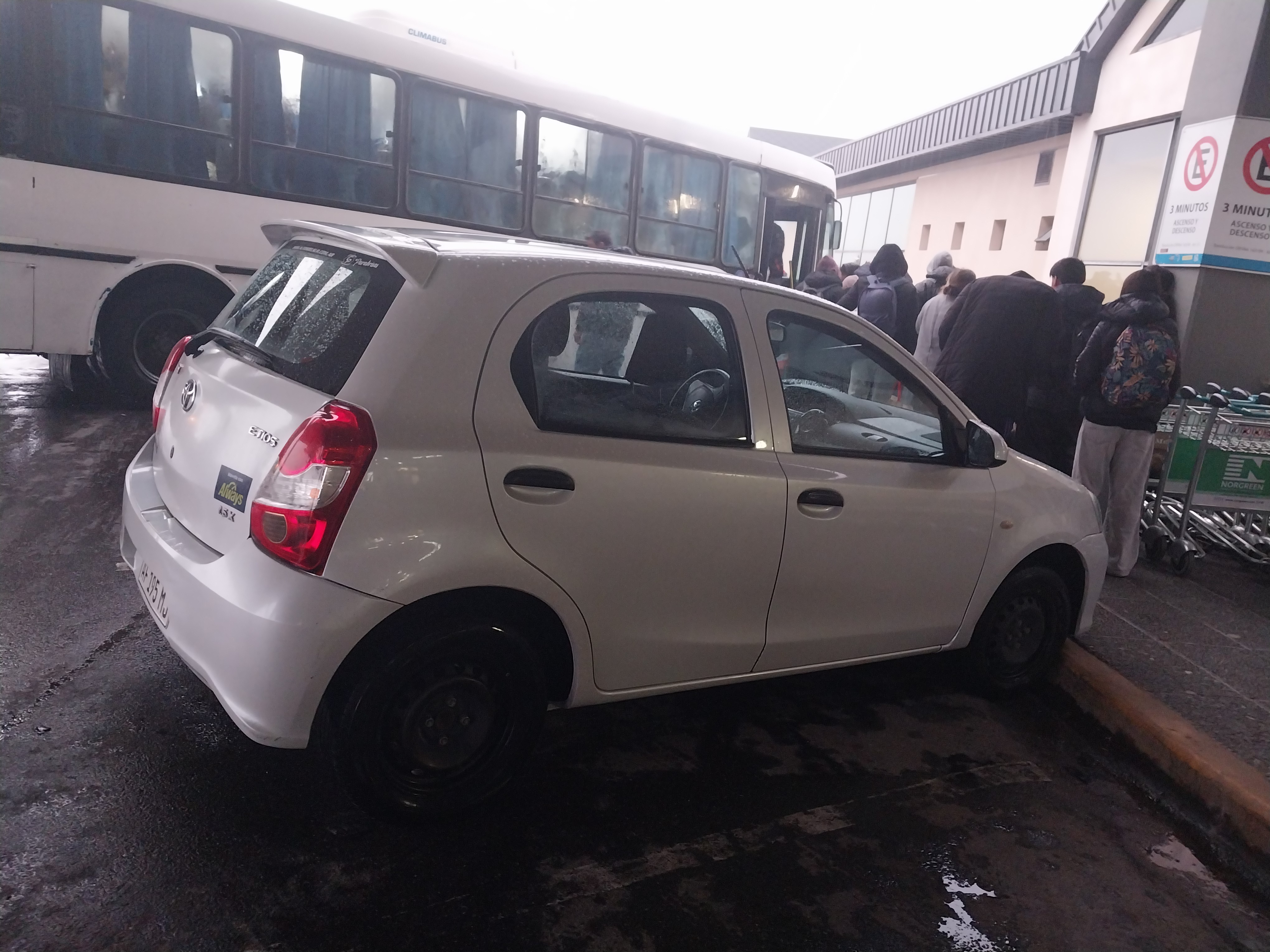 Foto de Toyota ETIOS X 1.5 6M/T 5P