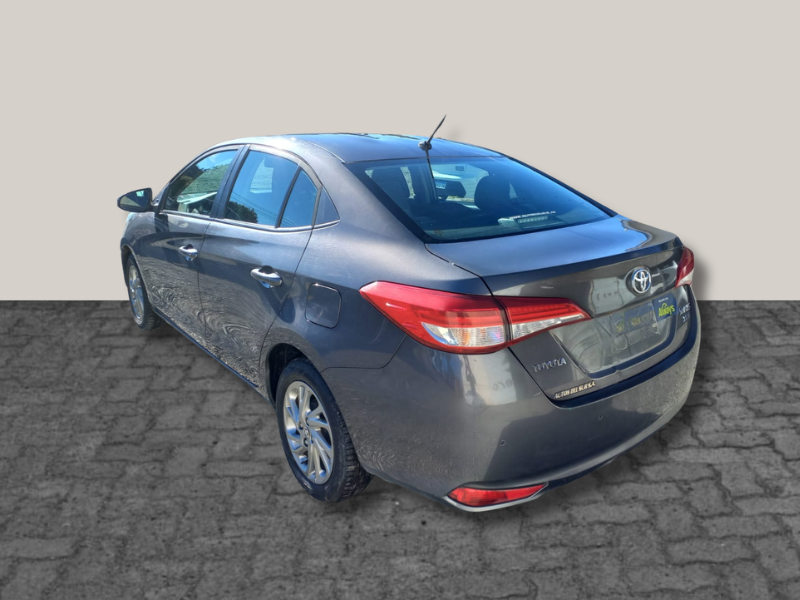 Toyota YARIS XLS 1.5 6M/T 4P