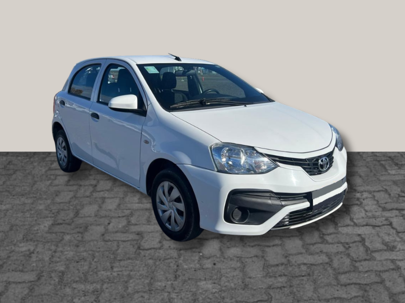 Foto de Toyota ETIOS X 1.5 6M/T 5P