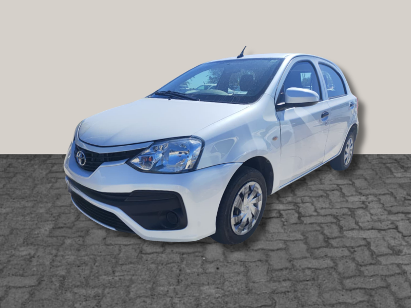 Foto de Toyota ETIOS X 1.5 6M/T 5P
