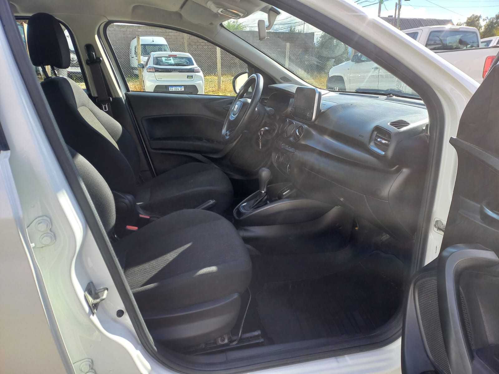 Fiat CRONOS DRIVE 1.3 GSE CVT BZ