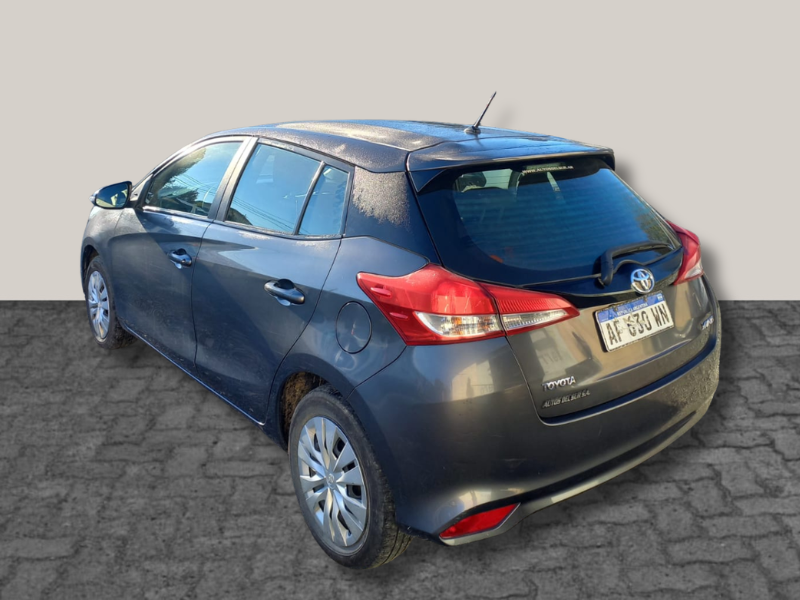 Toyota YARIS XS 1.5 6M/T 5P