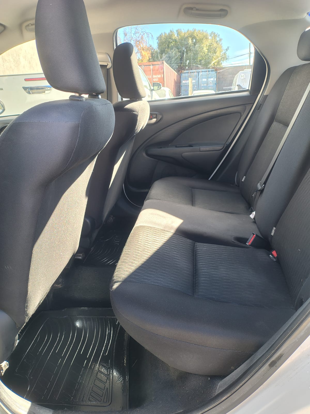 Toyota ETIOS X 1.5 6M/T 4P