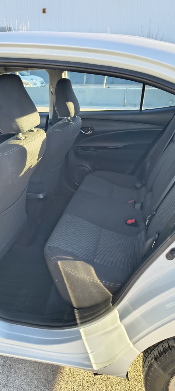 Toyota YARIS XLS 1.5 6M/T 4P