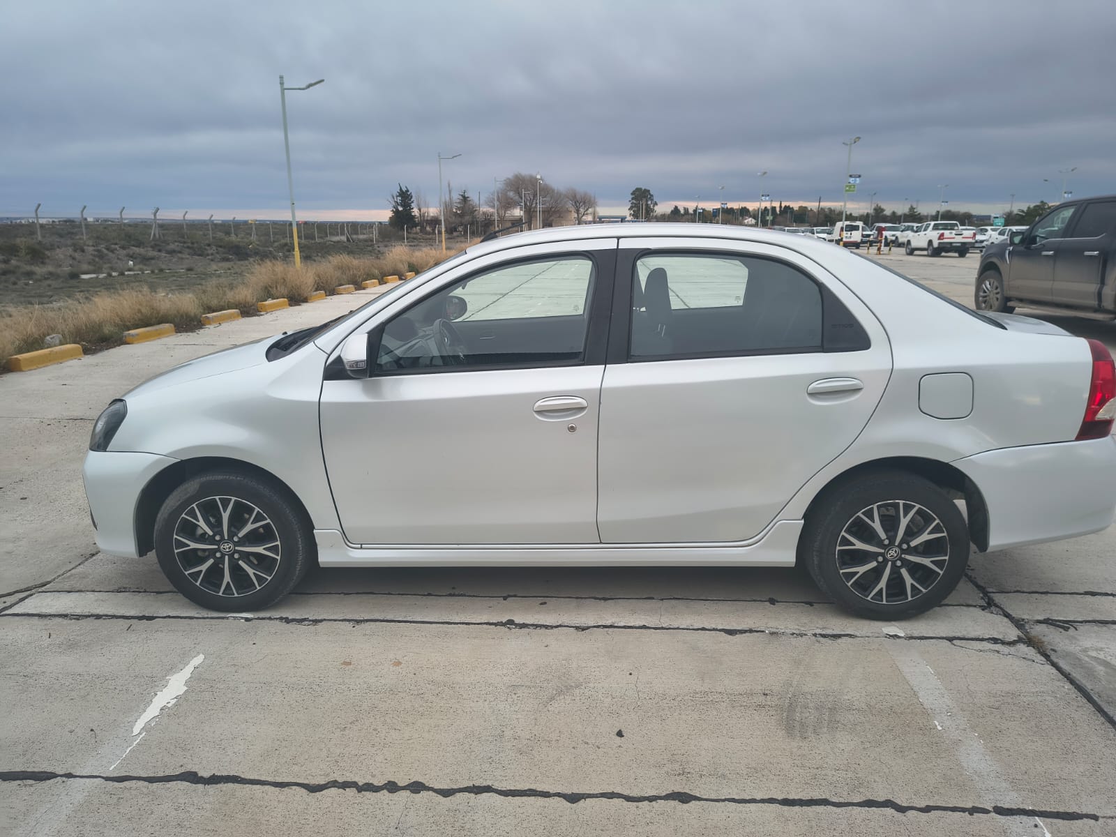Toyota ETIOS XLS PACK 1.5 4A/T 4P