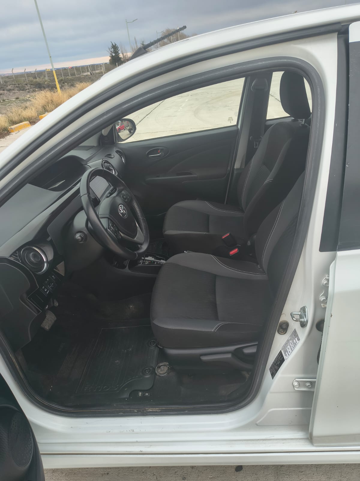 Toyota ETIOS XLS PACK 1.5 4A/T 4P