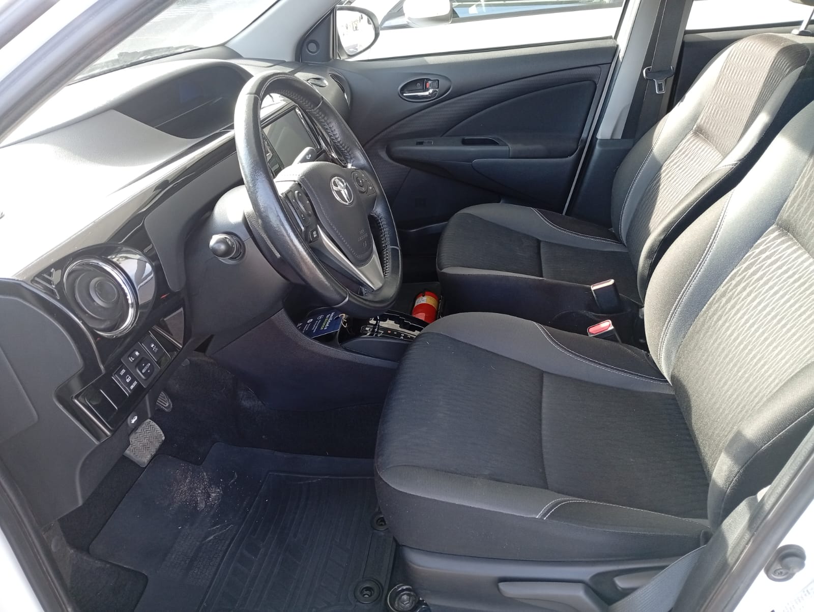 Toyota ETIOS XLS PACK 1.5 4A/T 4P