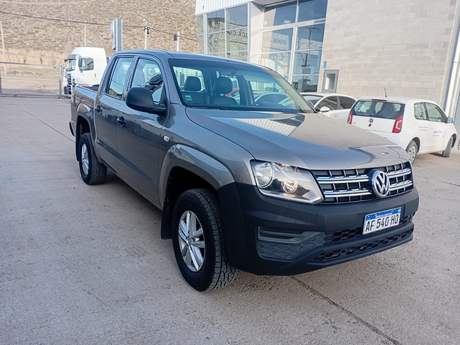 VOLKSWAGEN AMAROK TRENDLINE 4X4 2.0L TDI 140 CV
