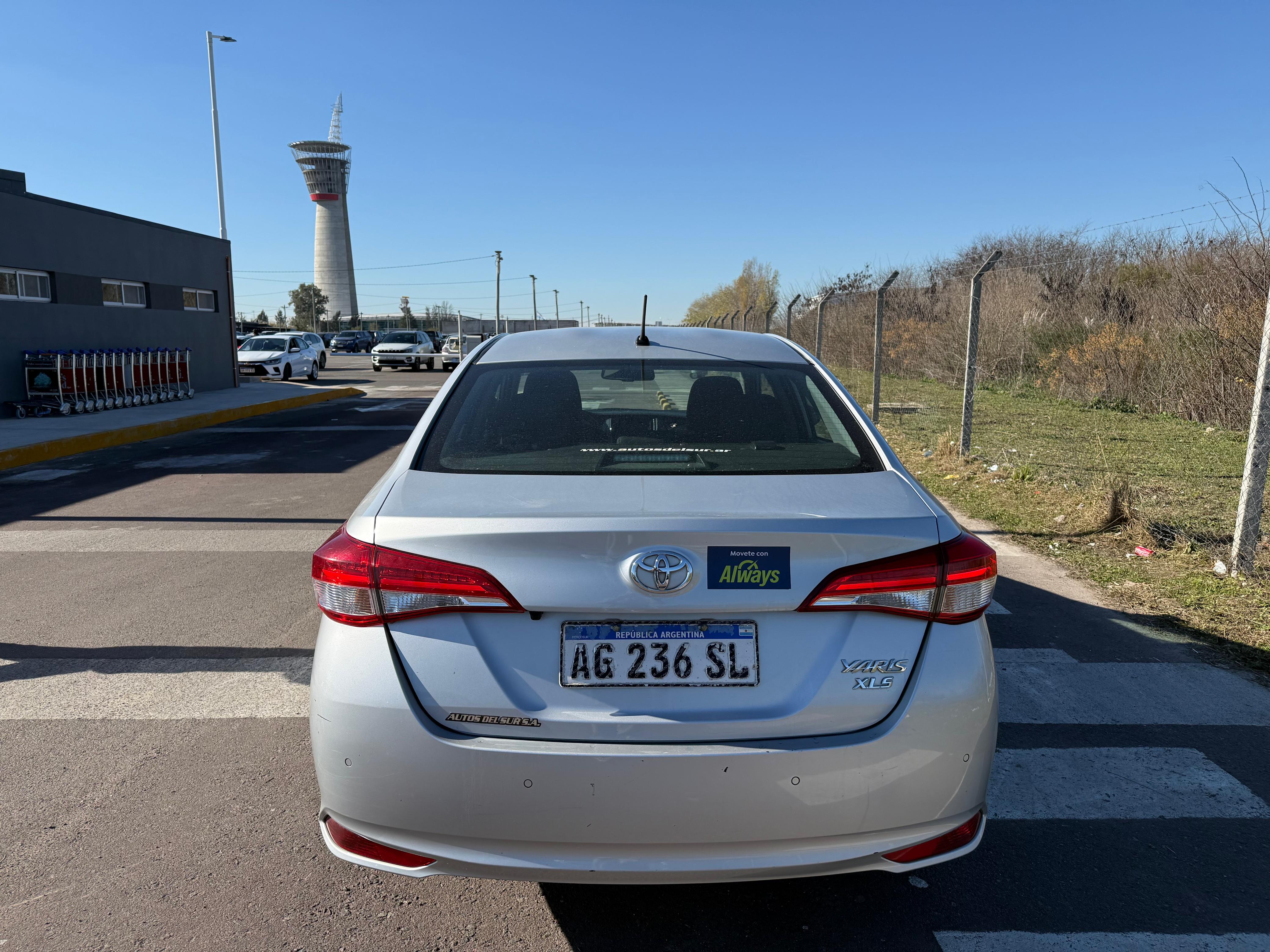 Toyota YARIS XLS 1.5 6M/T 4P