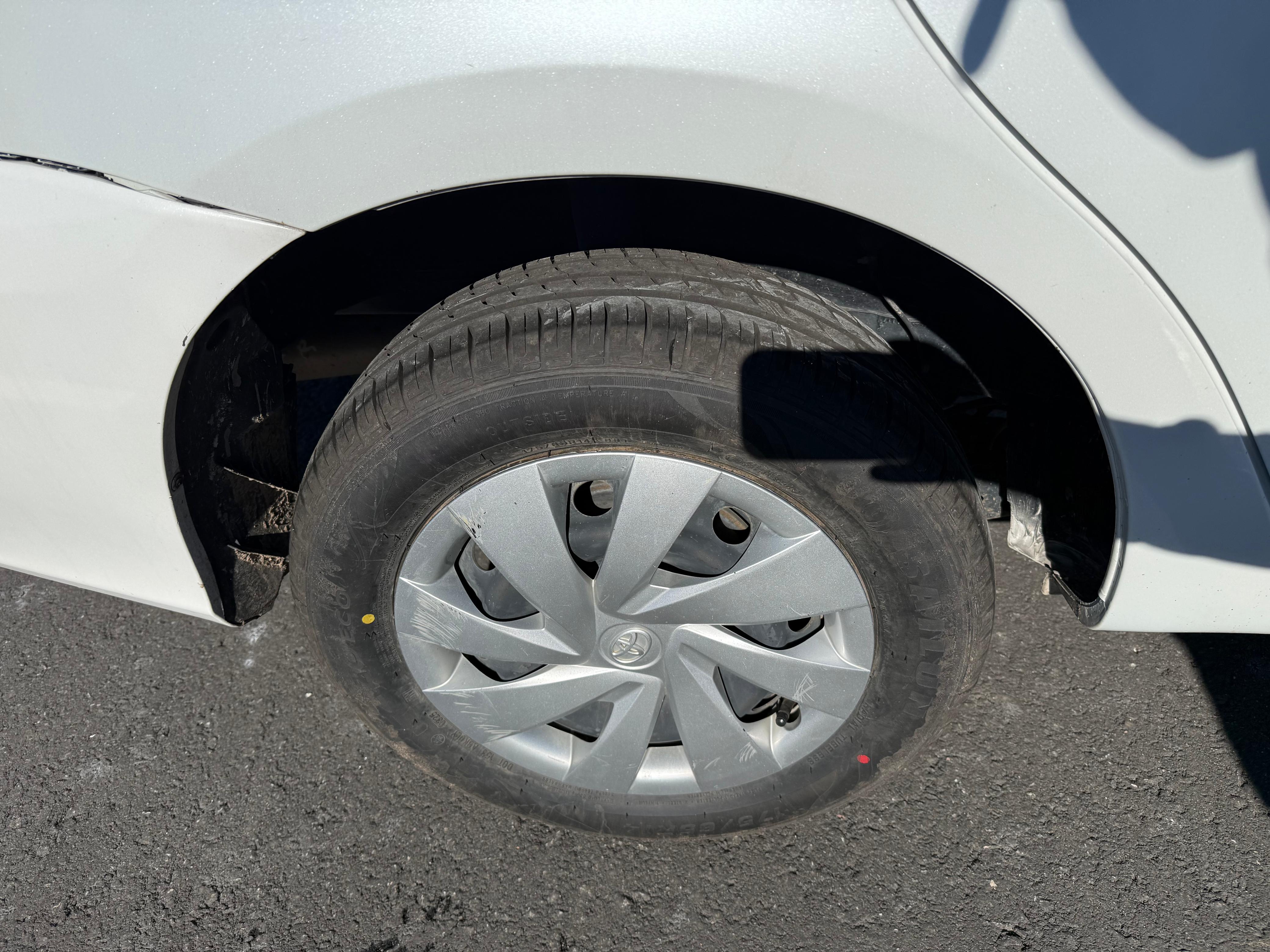Toyota ETIOS X 1.5 6M/T 4P