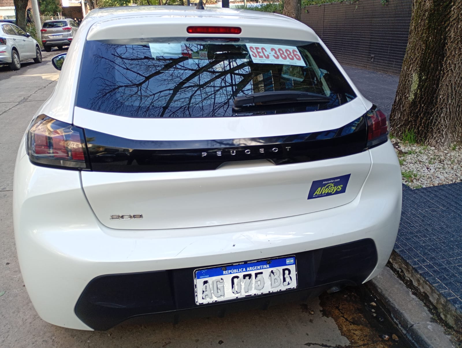 Peugeot 208 Active Pack 1.6L Tiptronic AM23.5
